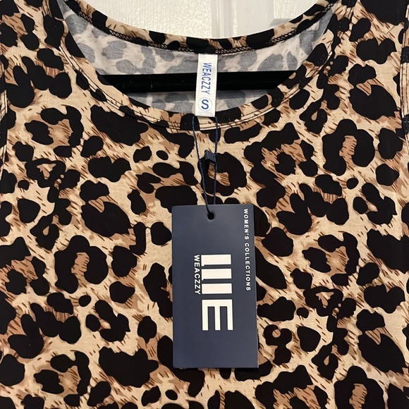 NWT Leopard print swing flowy mini dress size small - Picture 3 of 3